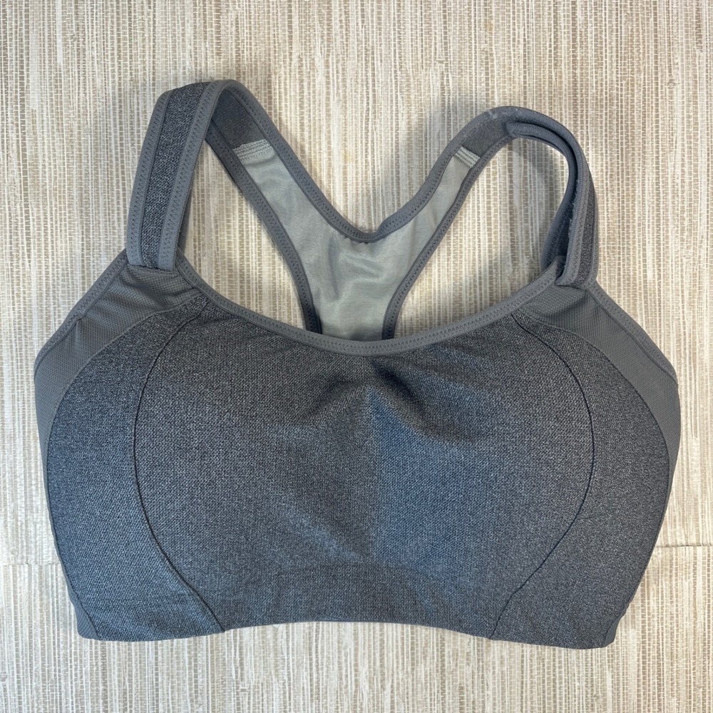 SYROKAN Women's Grey Racerback High Impact Sports‎ Bra Encapsulated Support